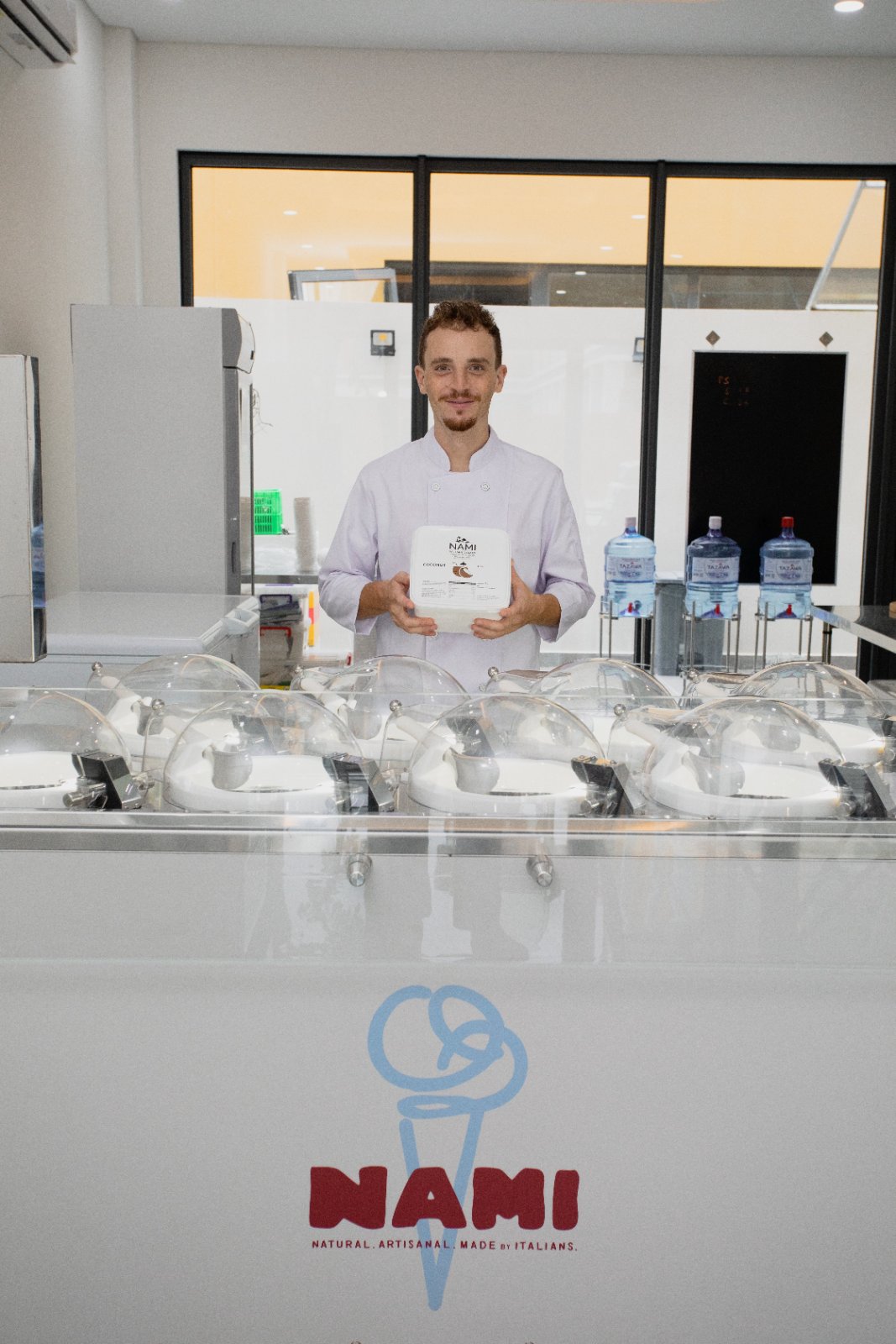 Francesco Napolitano at the Nami counter